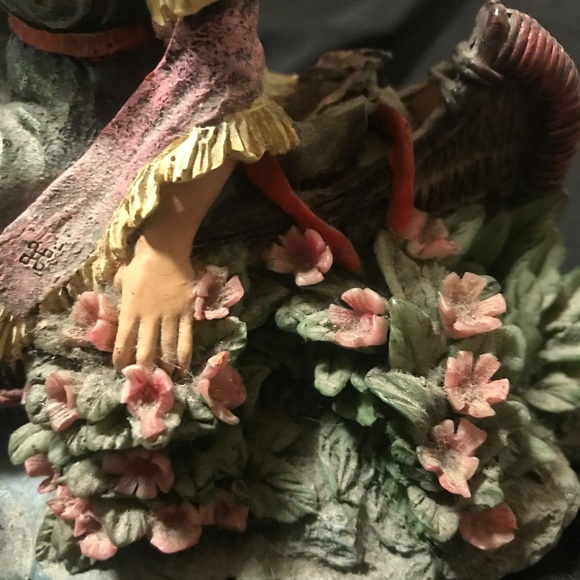 Native American statue - Picture 6 of 7